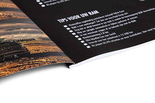 Bijvelds garenloos gebonden brochure detail
